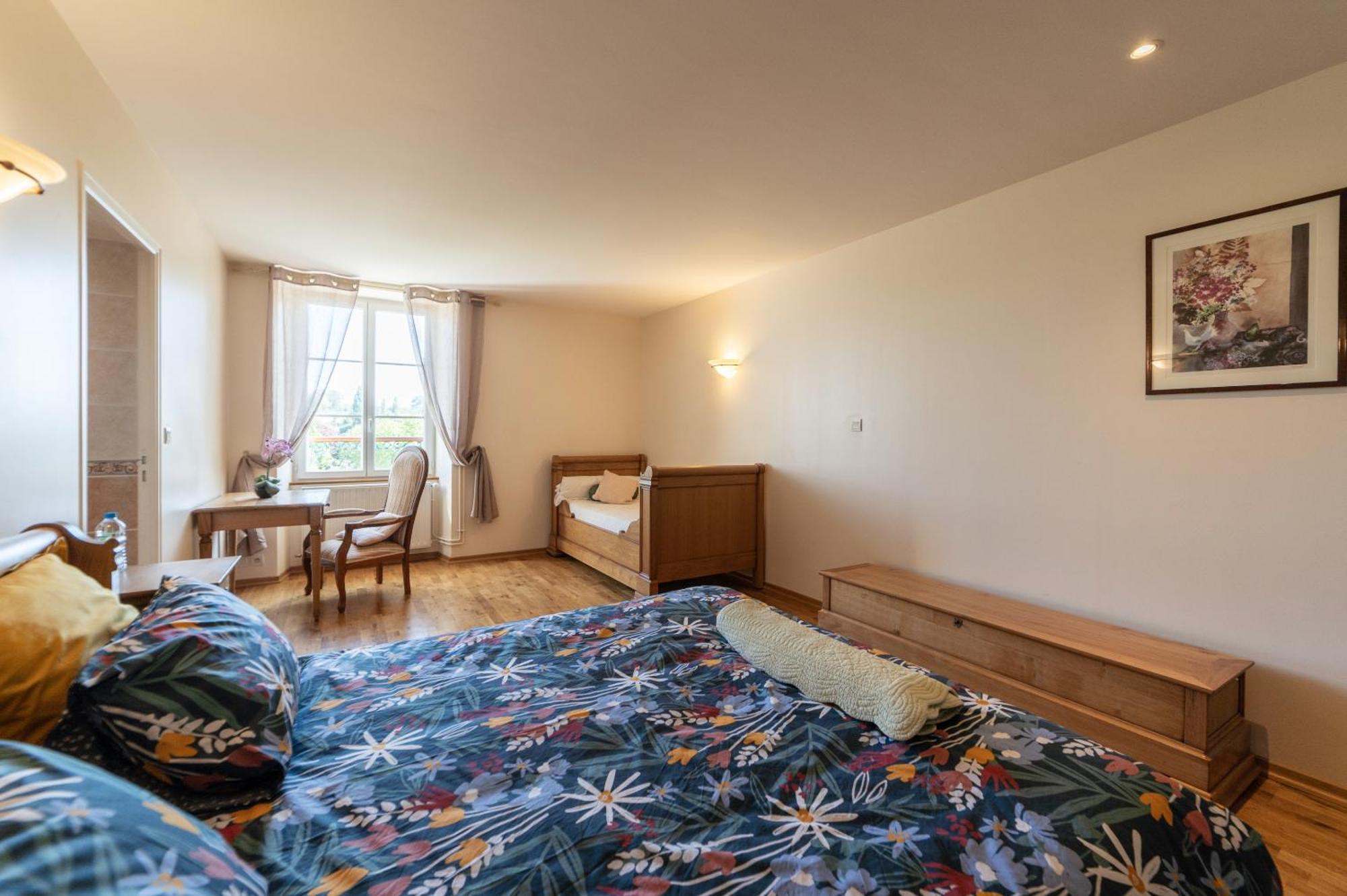 Bed and Breakfast Chambre D'Hotes Le Val Du Chapelain Montigny-la-Resle Pokój zdjęcie