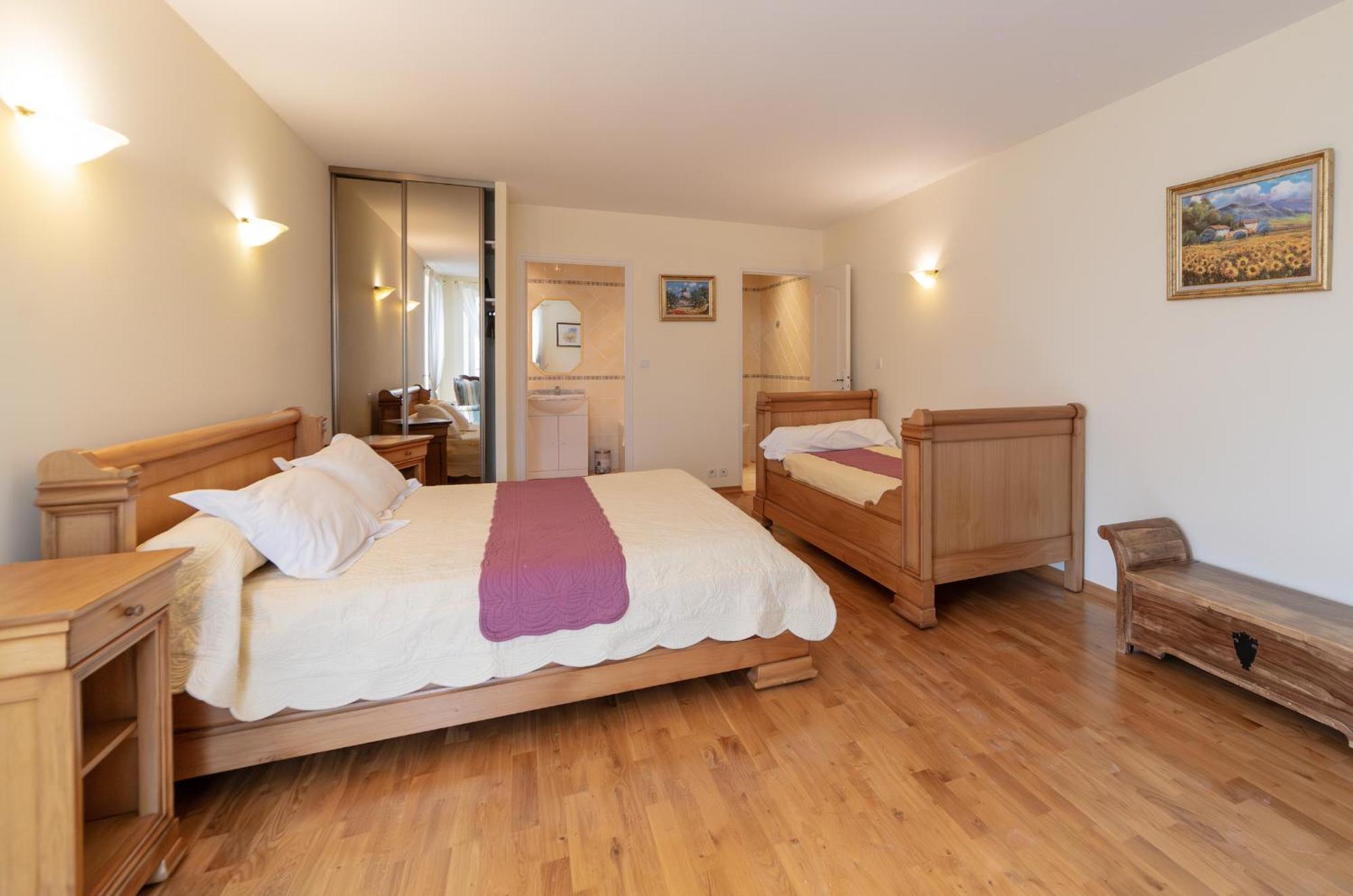 Bed and Breakfast Chambre D'Hotes Le Val Du Chapelain Montigny-la-Resle Zewnętrze zdjęcie